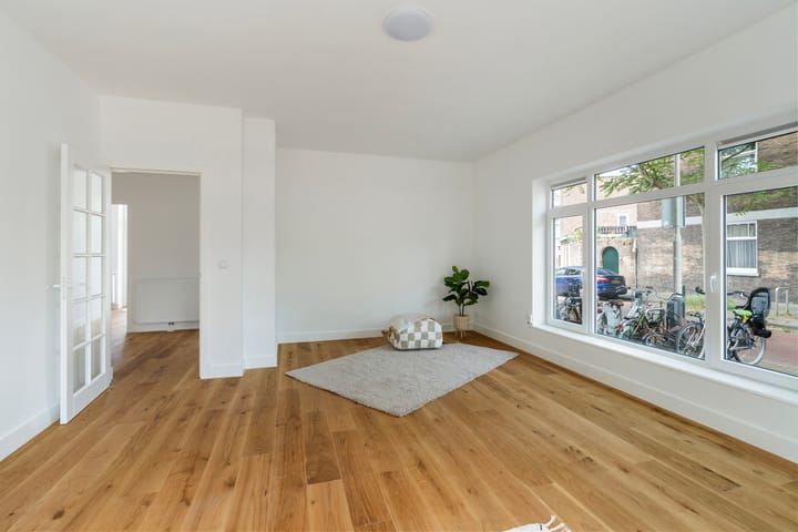 Foto 4 van De la Reyweg 71