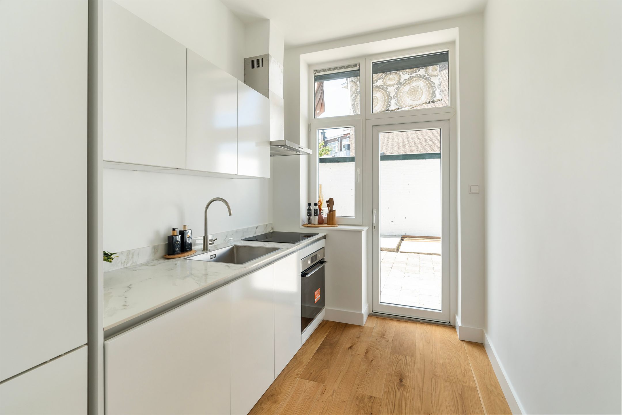 Foto 6 van De la Reyweg 71