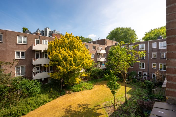 Foto 19 van Mataramstraat 11-B