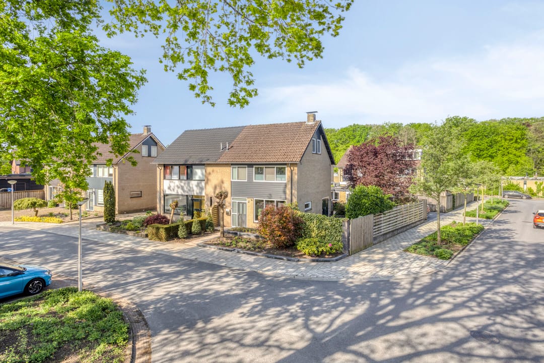 Photo 1 of Schubertstraat 27