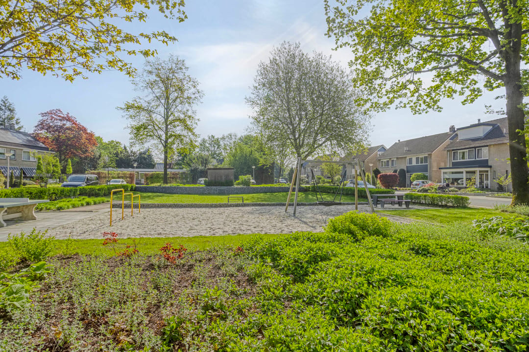 Photo 43 of Schubertstraat 27