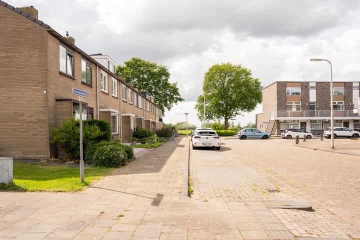 Photo 32 of Korenbloemstraat 7