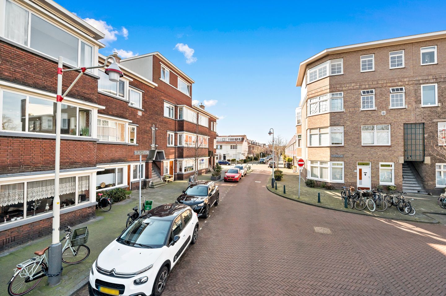 Foto 10 van Blaricumseplein 31