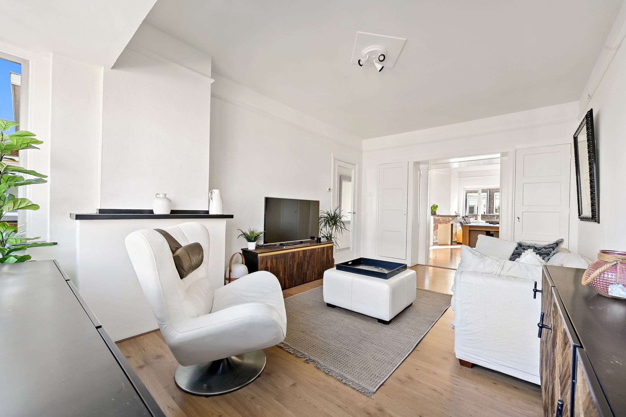 Foto 12 van Blaricumseplein 31