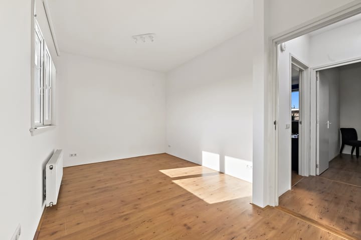 Foto 30 van Blaricumseplein 31