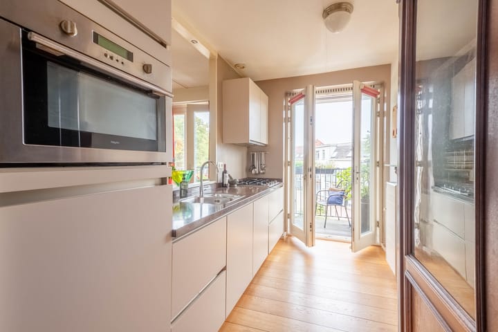 Foto 2 van Zwaanswal 14