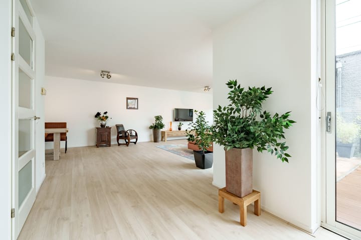 Foto 17 van Willem Elsschothove 55