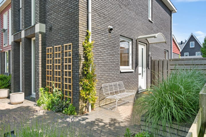 Foto 2 van Dijkgraaf 70