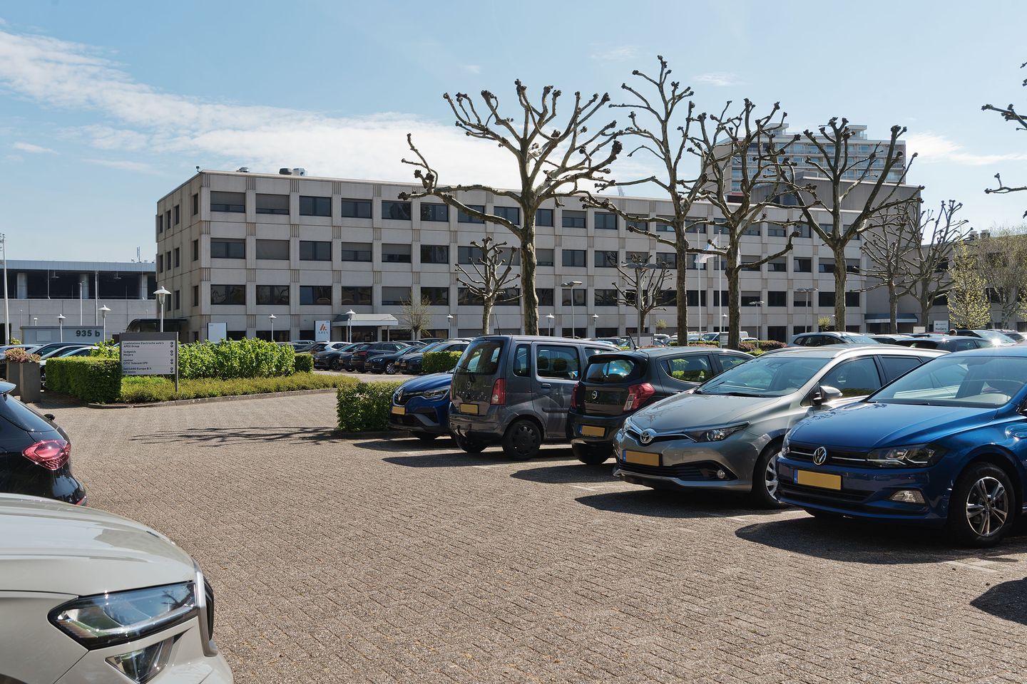 Bekijk foto 3 van Van Heuven Goedhartlaan 935-B