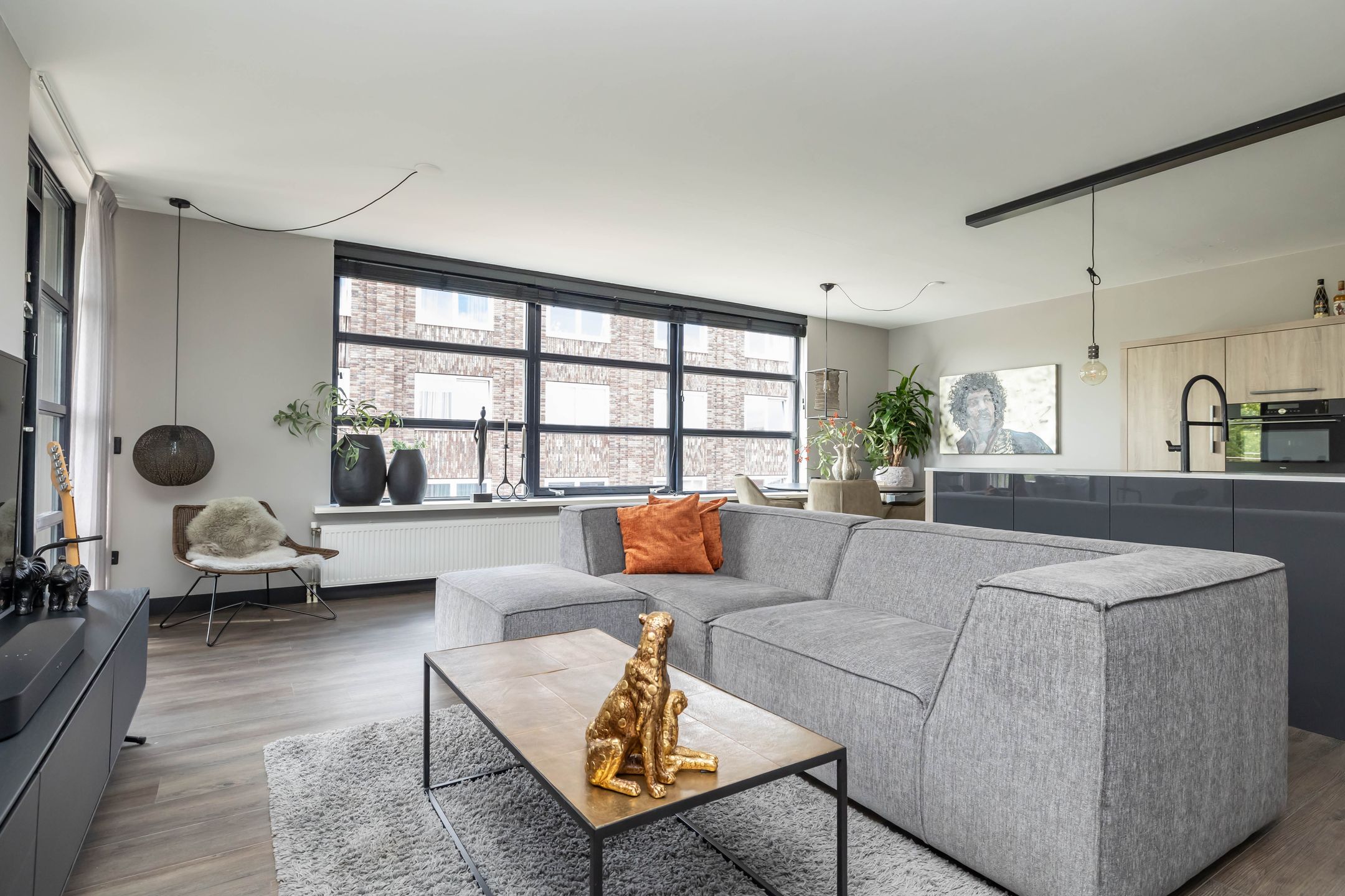 Foto 9 van van Echtenstraat 27-A