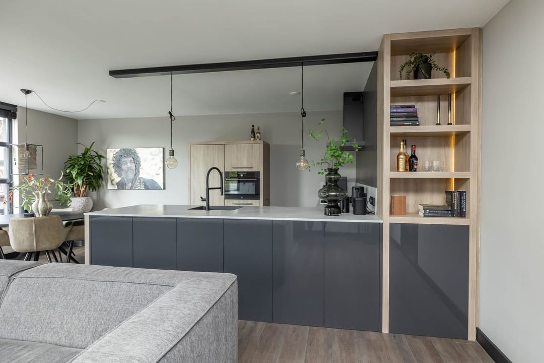 Foto 17 van van Echtenstraat 27-A