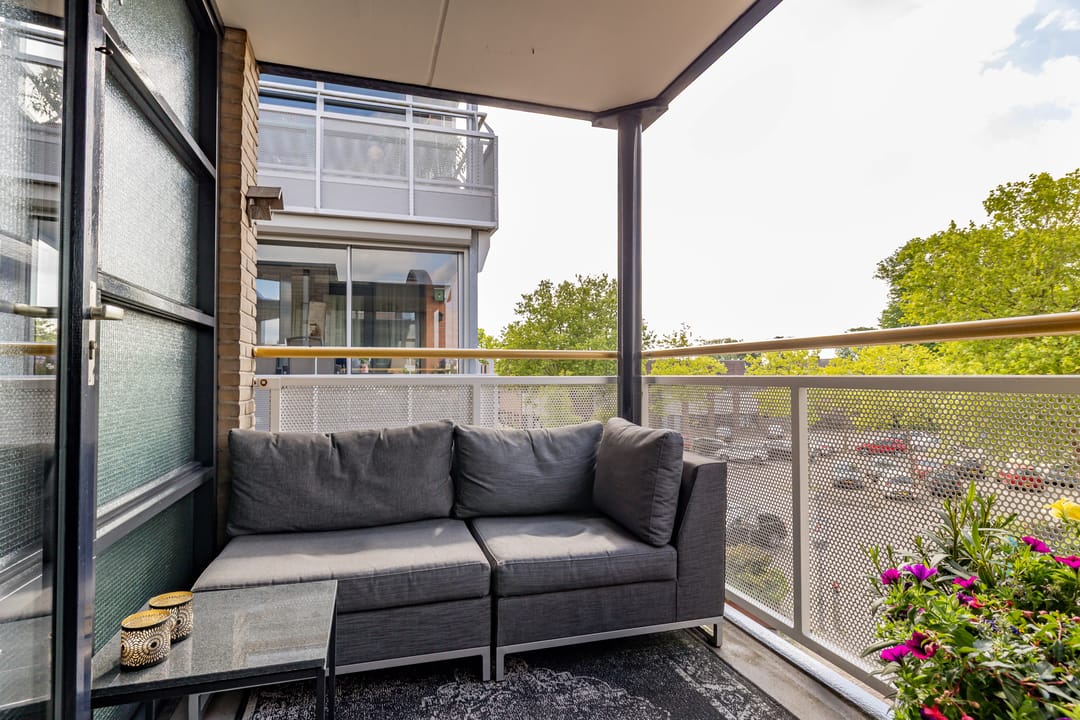 Foto 26 van van Echtenstraat 27-A