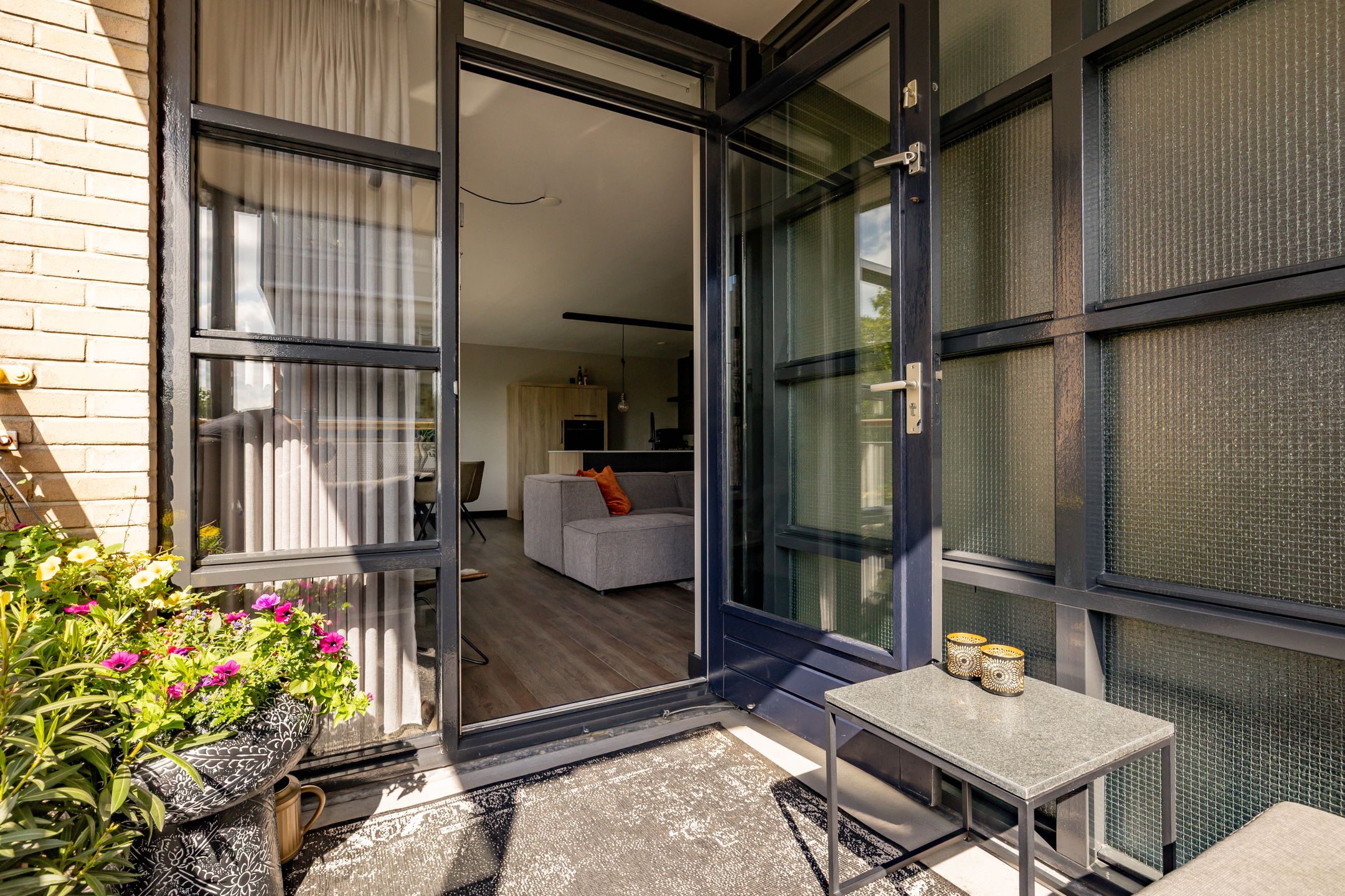 Foto 27 van van Echtenstraat 27-A