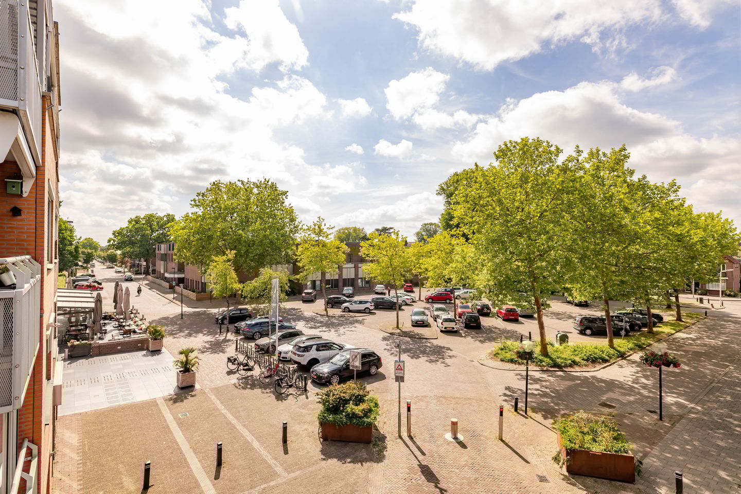 Foto 29 van van Echtenstraat 27-A