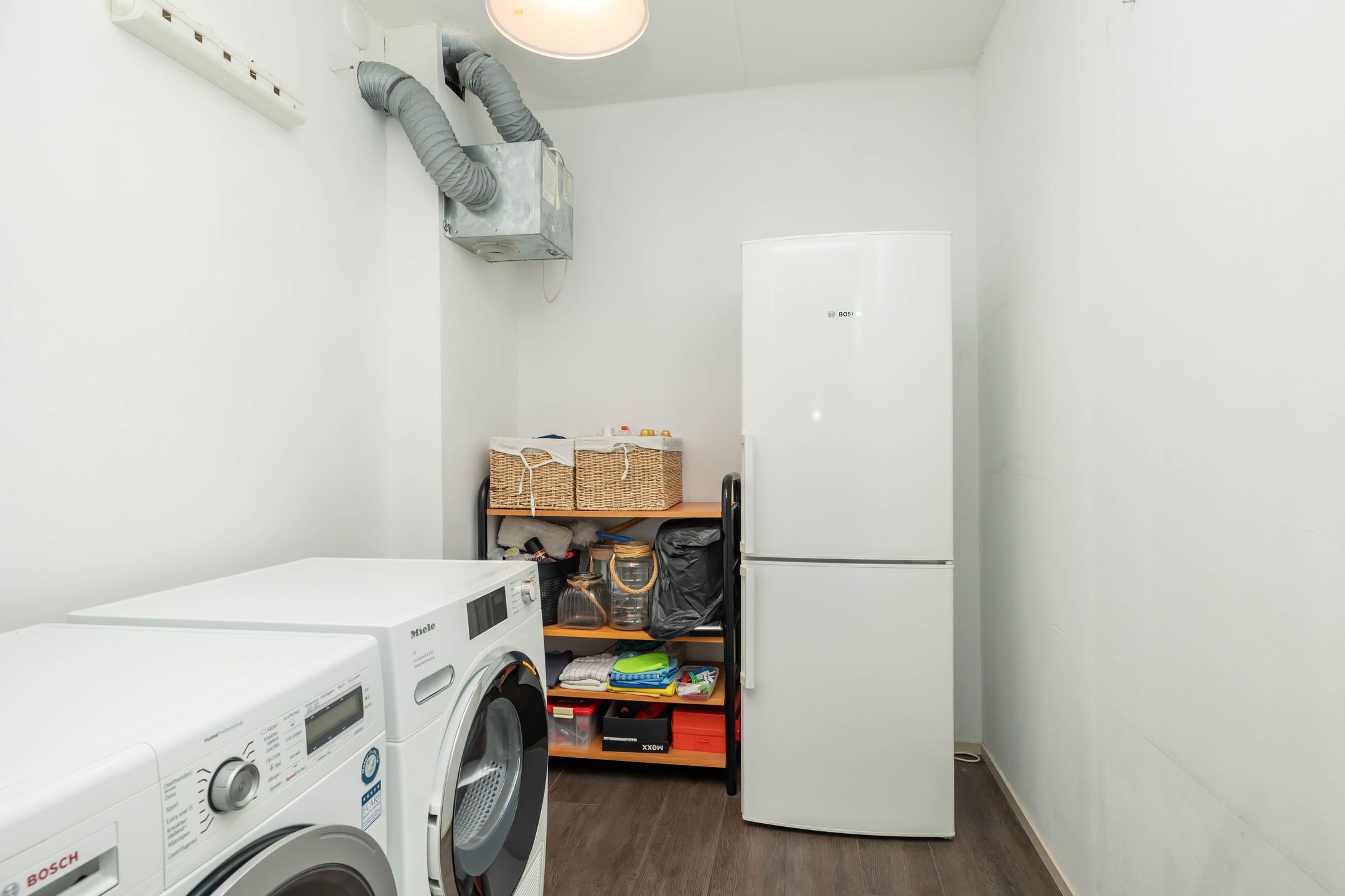 Foto 39 van van Echtenstraat 27-A