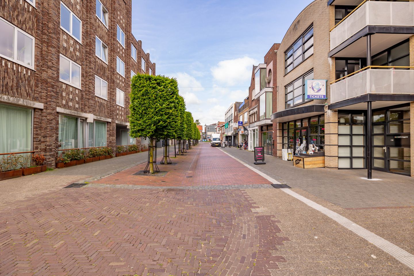 Foto 49 van van Echtenstraat 27-A