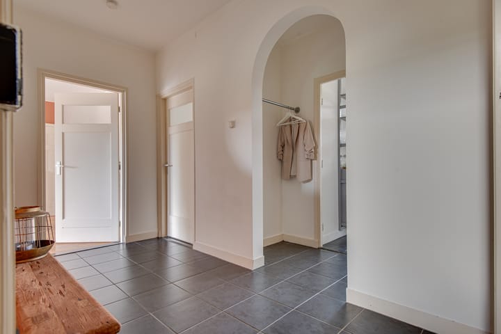 Foto 12 van Jacob van Ruysdaelstraat 11