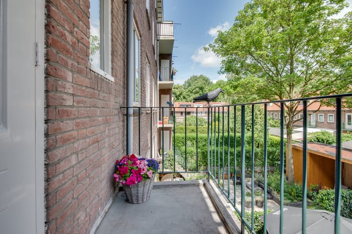 Foto 15 van Jacob van Ruysdaelstraat 11