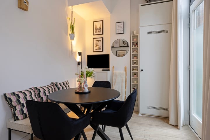 Foto 12 van Helfrichstraat 1-K