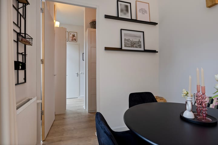 Foto 13 van Helfrichstraat 1-K