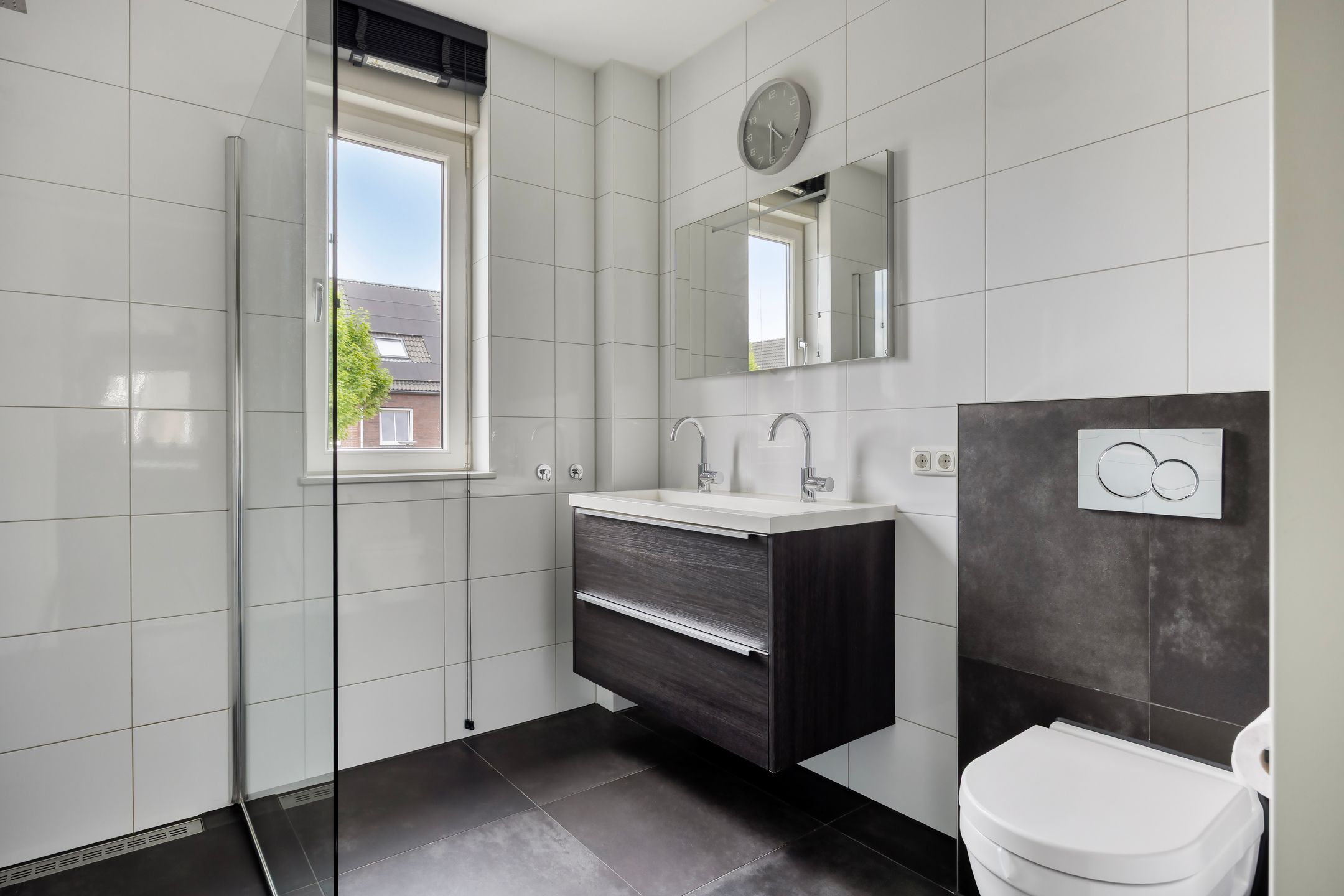 Foto 3 van Steur 146