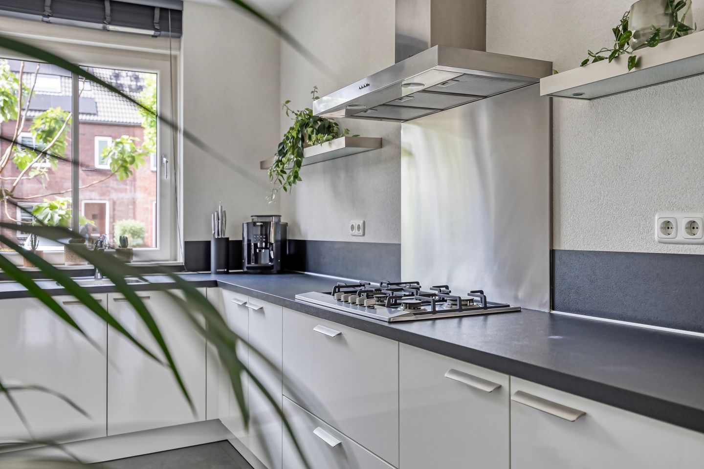 Foto 10 van Steur 146