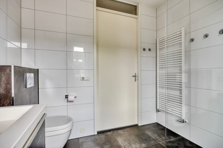 Foto 17 van Steur 146