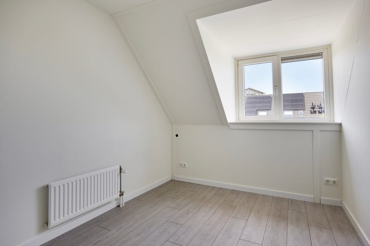 Foto 24 van Steur 146