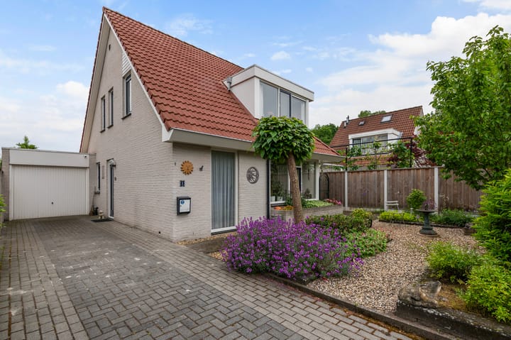 Foto 31 van Sportlaan 2