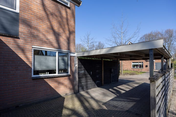 Photo 27 of Esdoornlaan 90