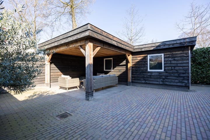 Photo 29 of Esdoornlaan 90