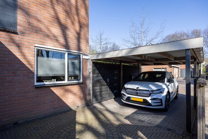 Photo 39 of Esdoornlaan 90