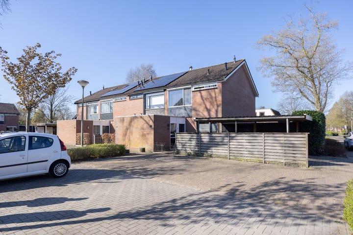 Photo 40 of Esdoornlaan 90