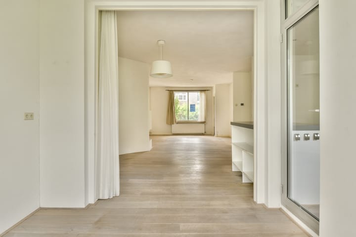 Photo 12 of Pythagorasstraat 35-H