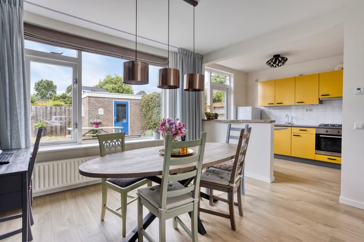 Photo 10 of Iepstraat 7