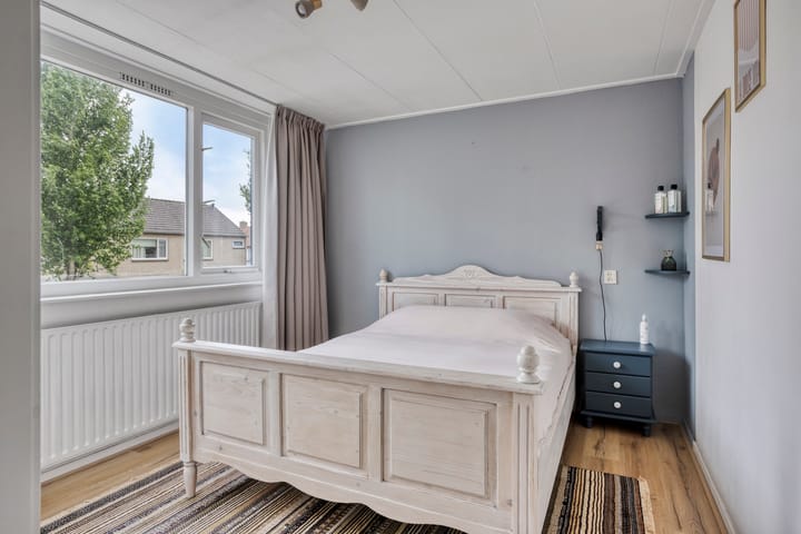 Photo 14 of Iepstraat 7