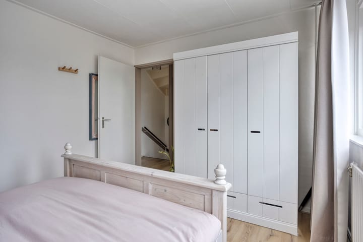 Photo 15 of Iepstraat 7