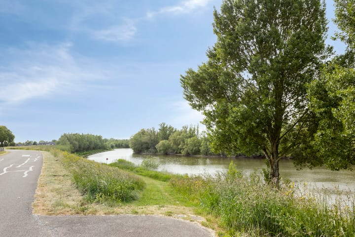 Photo 26 of Iepstraat 7