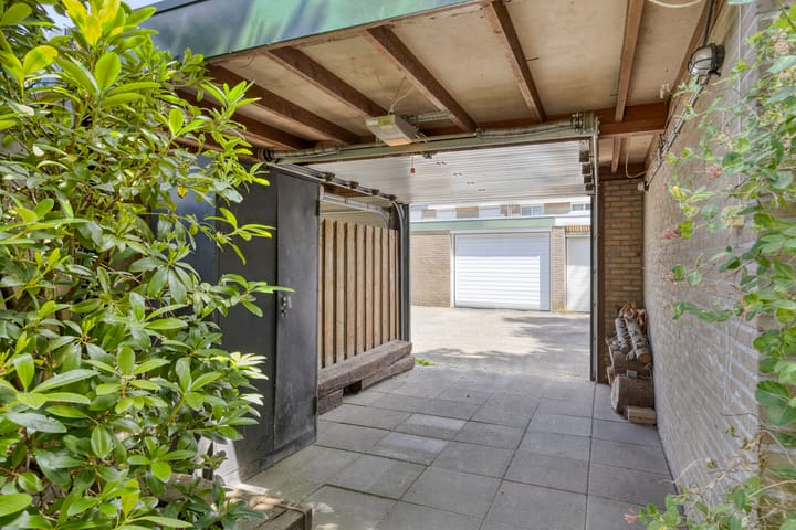 Foto 37 van Generaal Linckerslaan 62