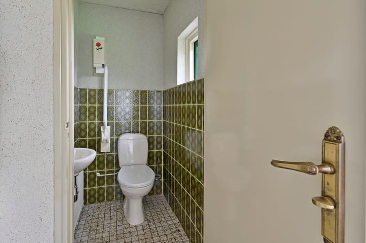 Photo 12 of Dorpsstraat 316