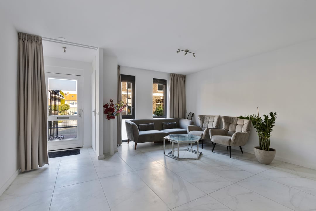 Photo 8 of Oostzijde 59