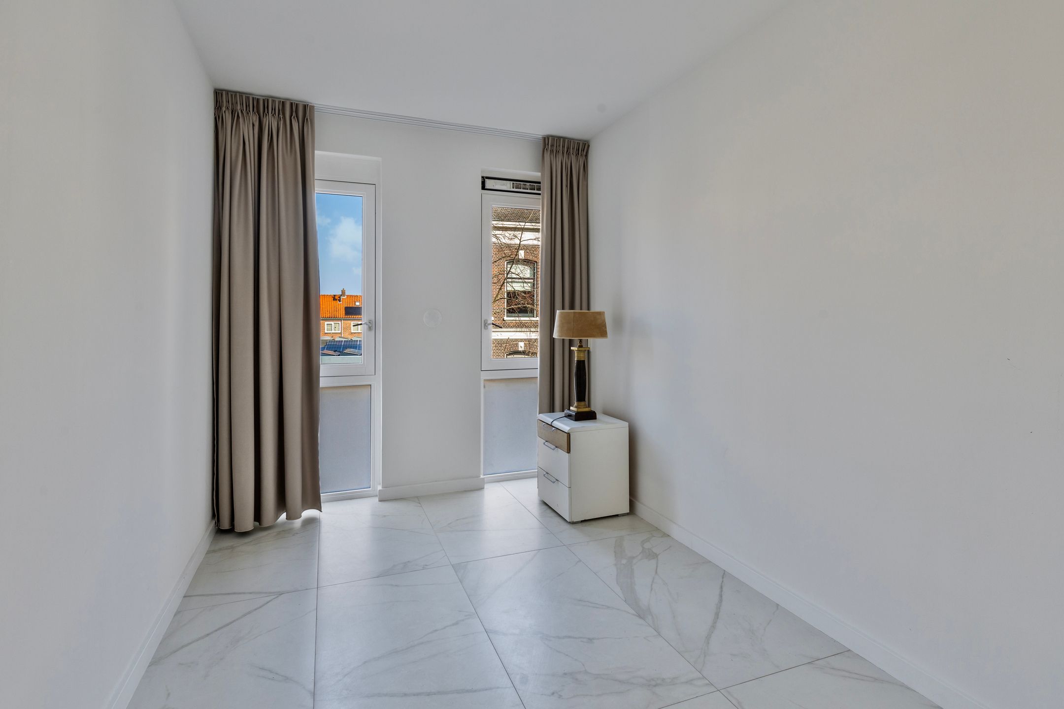 Photo 18 of Oostzijde 59