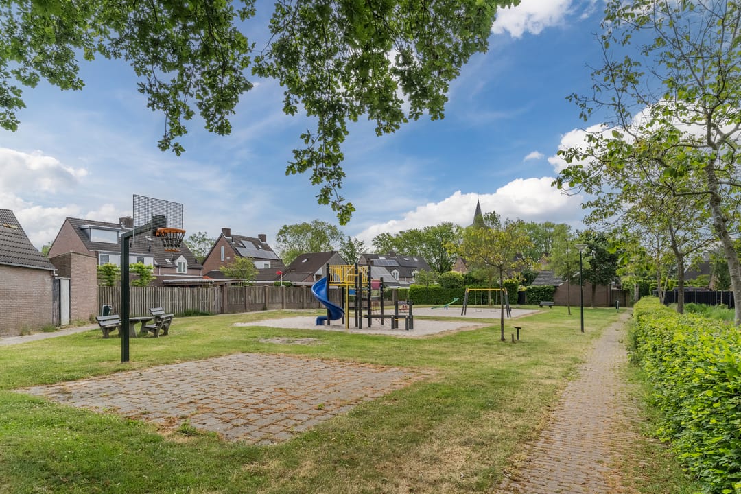 Photo 38 of Bieshof 22