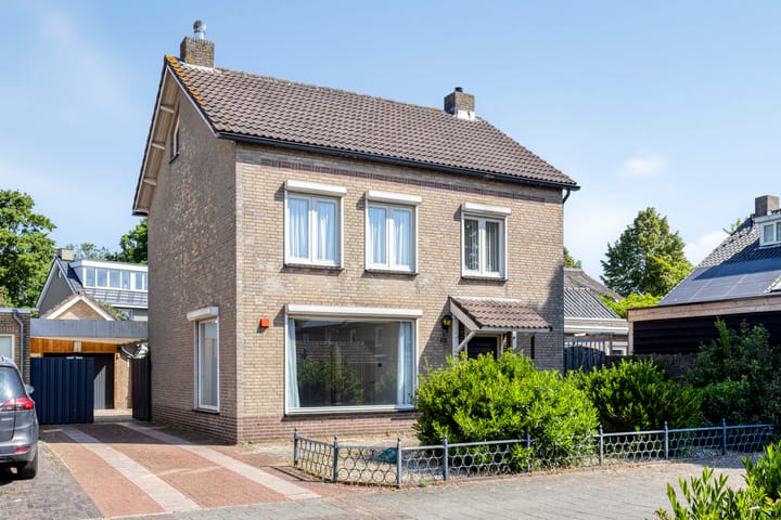 Sint Lambertusstraat 62