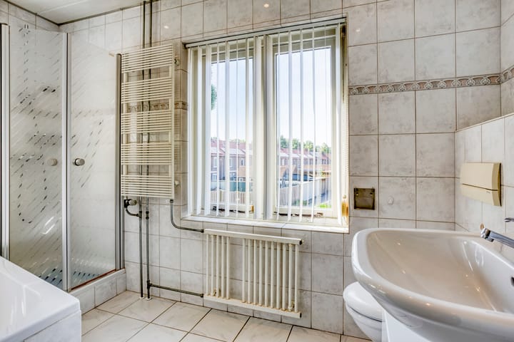 Photo 21 of Sint Lambertusstraat 62