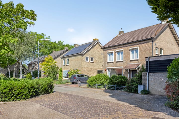 Photo 36 of Sint Lambertusstraat 62