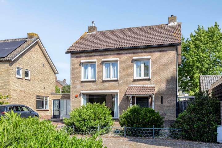 Photo 37 of Sint Lambertusstraat 62