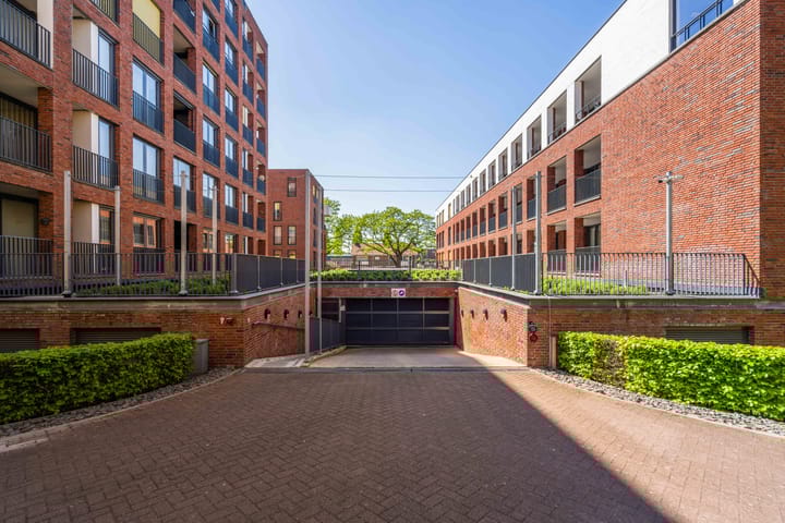 Photo 28 of Graafschap Hornelaan 15-A