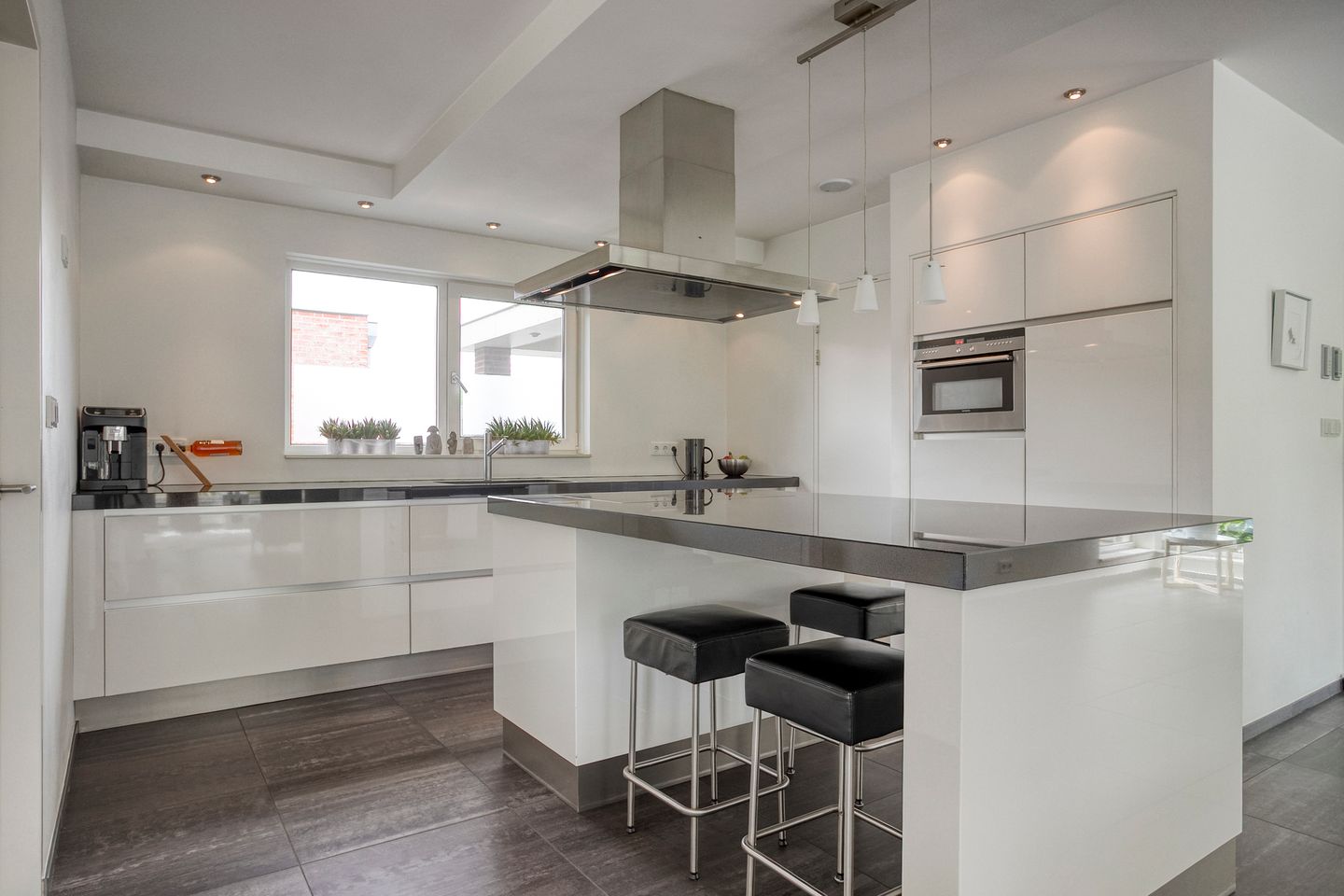 Foto 19 van Molenheidseweg 12