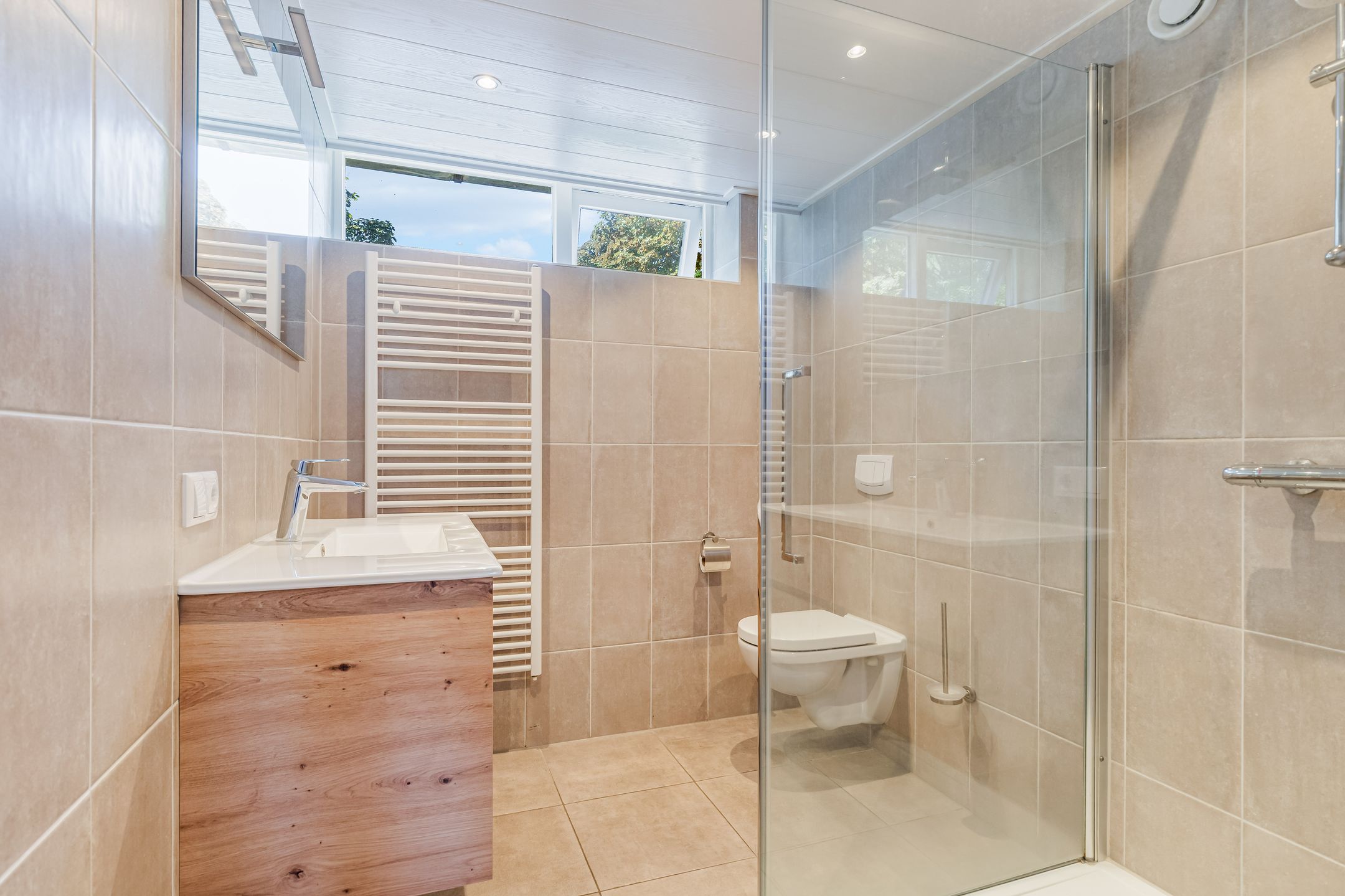 Foto 30 van Van Hallstraat 32